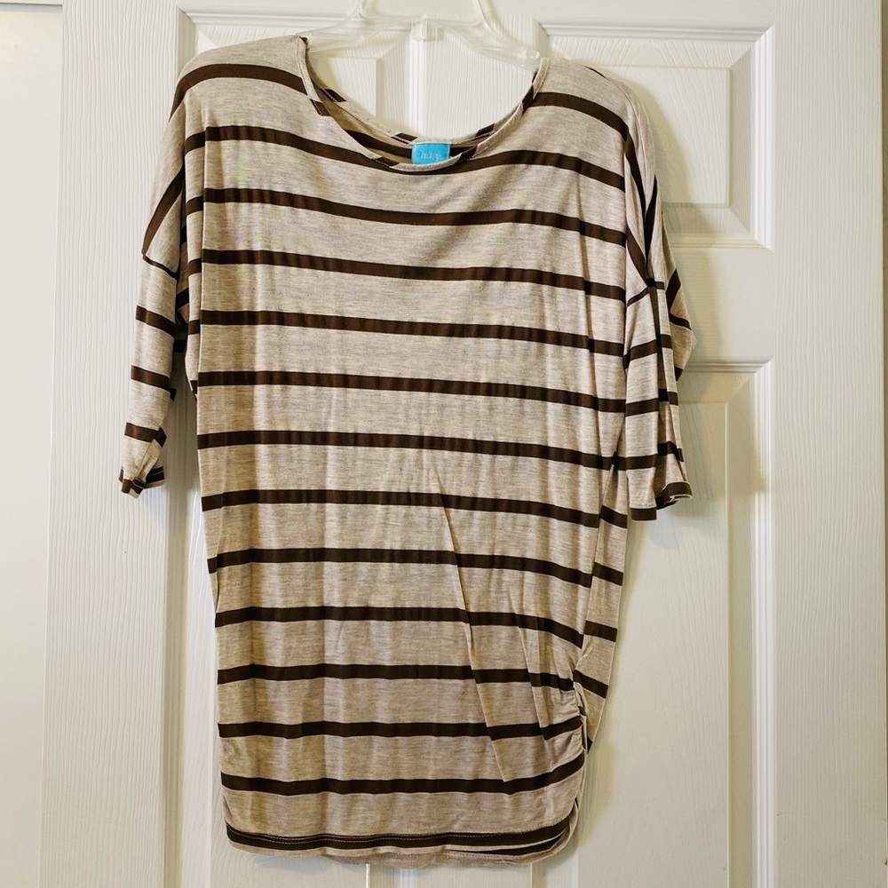 h.i.p. Beige/Brown Top